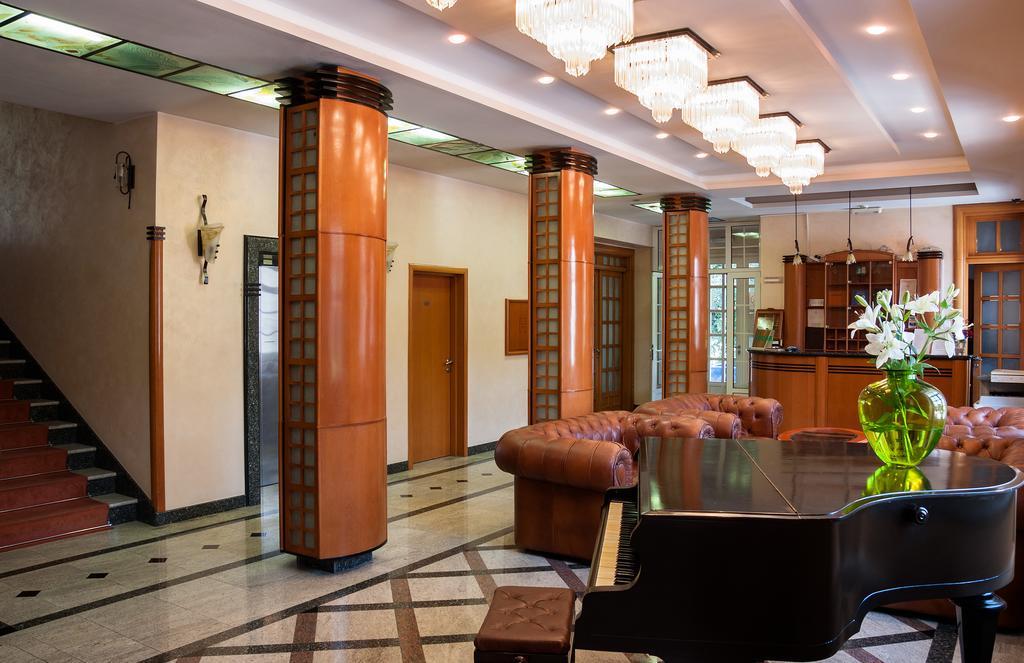 Aleksandar Hotel Vrnjačka Banja Eksteriør billede